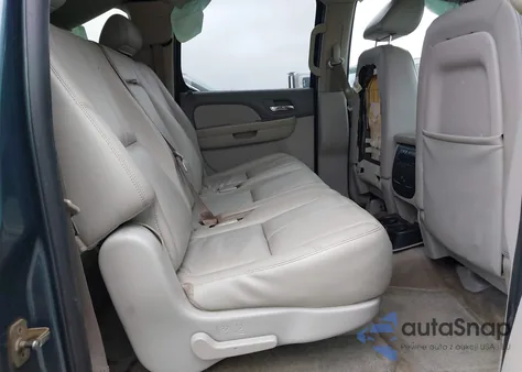 2009 Chevrolet Suburban 1500 Lt2 from USA, damaged, VIN 1GNFC26019R264400